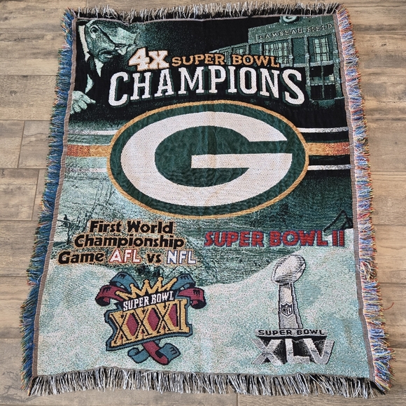 Green Bay Packers Northwest Company Tapestry - Picture 1 of 9